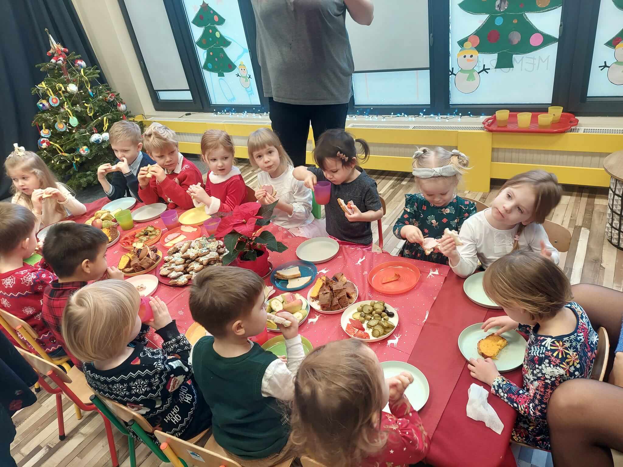 Świąteczne spotkanie w przedszkolu