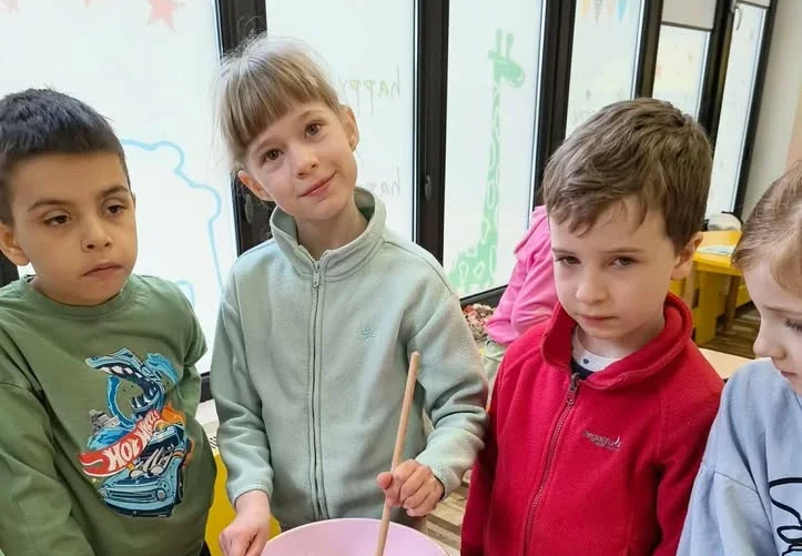 Warsztaty ekologiczne dla dzieci – zajączki i papier czerpany